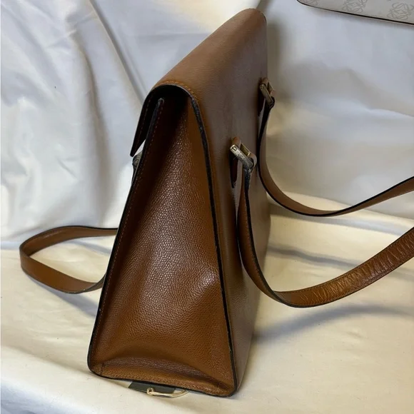 Bally Brown Leather Shoulder Bag with Structured Design